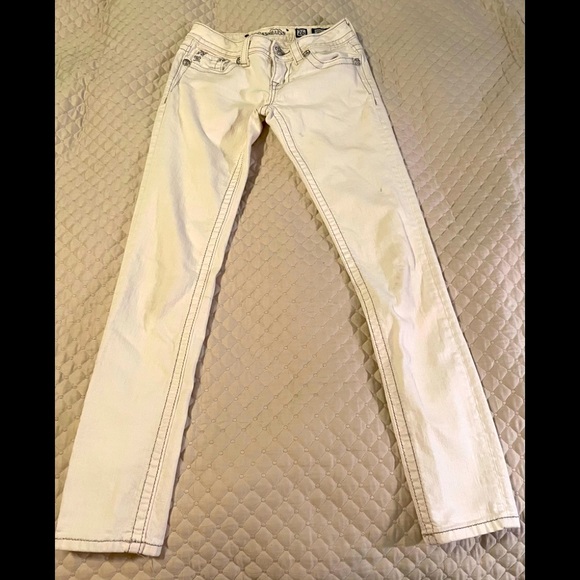 White Miss Me Skinny Jeans - 26 - Picture 2 of 4